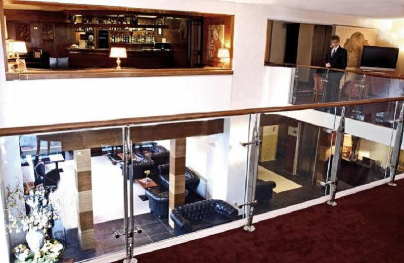 Quality Nova Domus Hotel 4*
